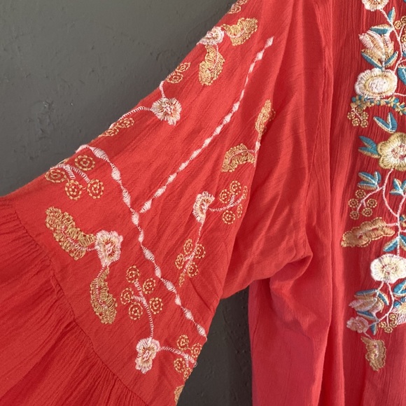 Cute Options Top -Large - Picture 4 of 12